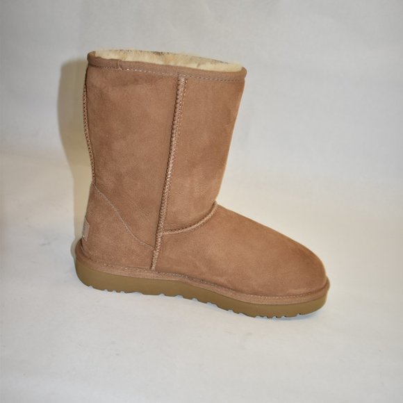 Ugg Classic Short II Suede Water-Repellent Chestnut Suede Boot Sz 8 1016223 - Picture 6 of 11